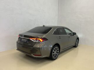 Toyota Corolla Hybrid Luxury 72kW