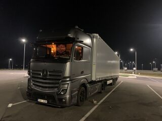 Mercedes-Benz Actros L 1845 low GigaSpace Solo Cabin - 3 tk R 6 330kW