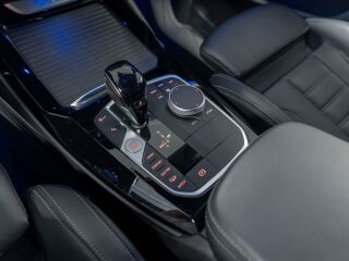 BMW X3 XDRIVE 20D M Sportpakett Diesel 140кВ