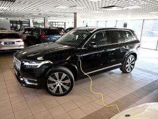 Volvo XC90 AWD T8 H&K INSCRIPTION XENIUM INTELLI SAFE MY 2.0 T8 Plug-in 288kW