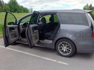 Mitsubishi Grandis 2.0 100kW