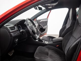 Skoda Superb Combi Sportline 1.8 132кВ