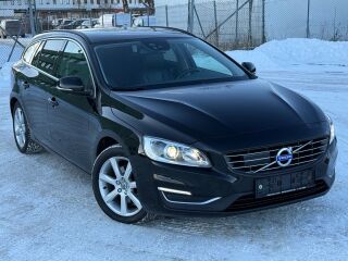 Volvo V60 Momentum Facelift EU6 2.0 R4 D4 TDI 140kW
