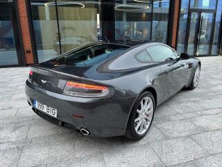 Aston Martin V8 Vantage 4.3 V8 283kW