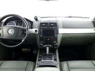 Volkswagen Touareg Highline ATM 4.9 V10 TDI 230kW
