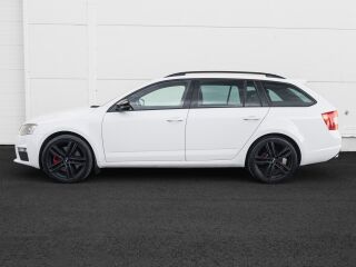 Skoda Octavia Combi vRS 2.0 R4 TDI 135кВ