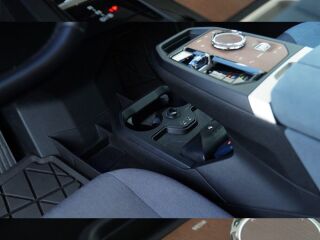 BMW iX xDrive 40 102kW
