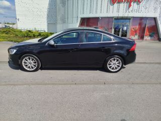 Volvo S60 R -Design 2.0 R4 100kW