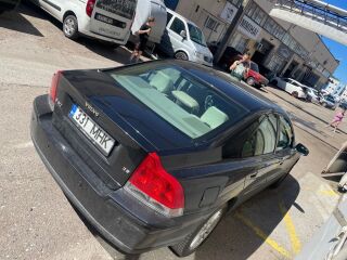 Volvo S60 2.4 120kW
