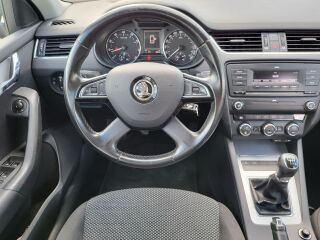 Skoda Octavia 1.2 77kW