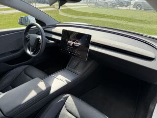 Tesla Model 3 Standard Range 208kw 88kW