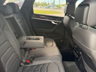 Volkswagen Touareg R-Line 3.0 210kW