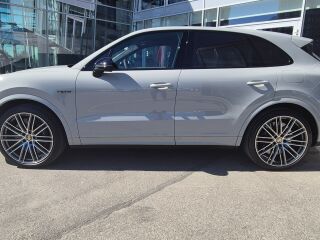 Porsche Cayenne Turbo S E-Hybrid 4.0 500kW
