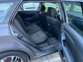 Toyota Avensis 2.0 108kW