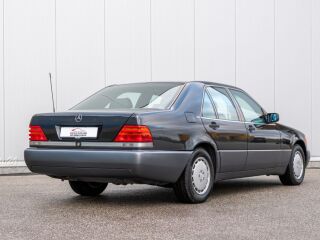 Mercedes-Benz S 600 6.0 V12 290kW