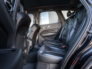 Volvo XC60 AWD R-DESIGN XENIUM 360 PANO CARPLAY 2.0 140кВ