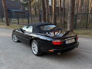 Jaguar XK8 4.0 209kW