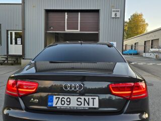 Audi A8 4.1 V8 258kW