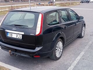 Ford Focus Titanium 1.8 92кВ