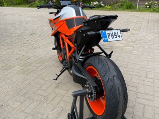 KTM 1290 Super Duke R V2 132kW
