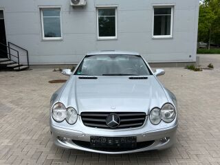 Mercedes-Benz SL 500 5.0 V8 225kW