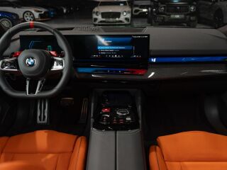 BMW M5 Touring 4.4 535kW