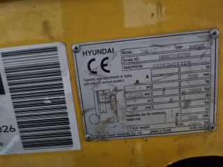 Hyundai Hyundai 30D-7
