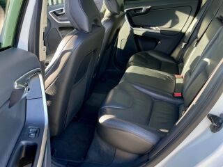 Volvo XC60 R-Design 2.4 D5 TDI 158kW