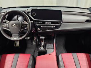Lexus ES 300h F-Sport S Mark Levinson 2.5 131kW