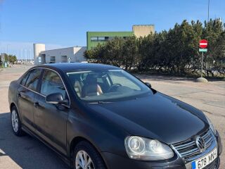 Volkswagen Jetta 2.0 Turbo 147kW