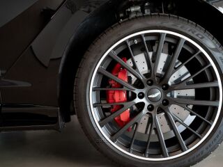 Aston Martin DBX 707 4.0 V8 520kW