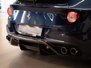 Ferrari FF 6.3 V12 485kW