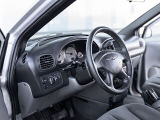Chrysler Grand Voyager 2.8 110kW