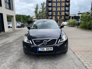 Volvo XC60 Summum AWD 2.4 D5 151kW