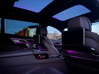 BMW 750 Li xDrive 4.4 330кВ
