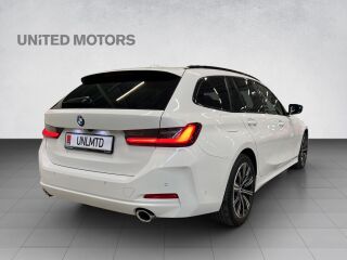 BMW 320 d xDrive Touring 2.0 R4 140kW