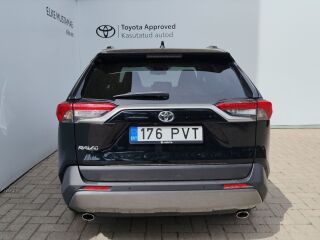 Toyota RAV4 Luxury Plus 129кВ