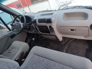 Opel Movano 2.5 84kW