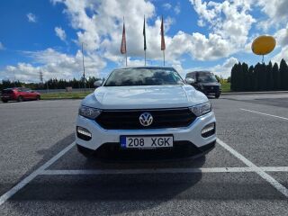 Volkswagen T-Roc 1.6 85kW
