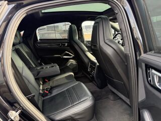 Porsche Cayenne Turbo S e-hybrid 4.0 500кВ