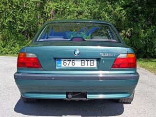 BMW 735 3.5 V8 173kW