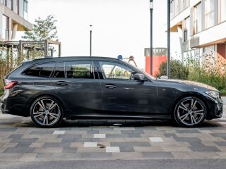 BMW 330 xDrive M-Sportpakett 3.0 195kW