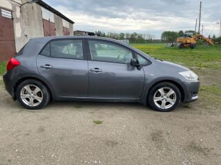 Toyota Auris 1.4 66kW