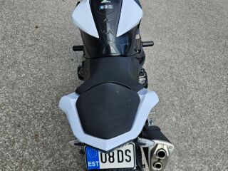 Kawasaki Z 800 R4 35kW