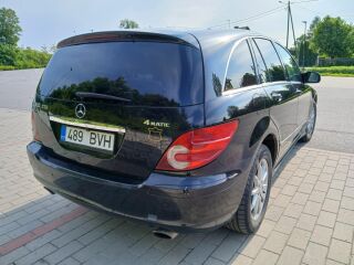 Mercedes-Benz R 320 3.0 165kW