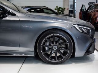 Mercedes-Benz S 63 AMG Coupe 4Matic+ 4.0 V8 450kW