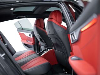 BMW 840 xDrive Individual Carbon M Sportpakett 3.0 R6 235kW