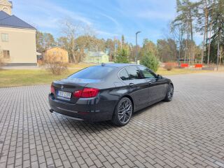 BMW 530 3.0 180kW