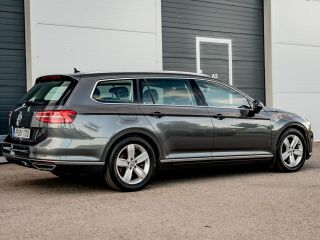 Volkswagen Passat 4Motion BiTDI 2.0 176кВ