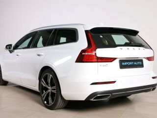 Volvo V60 AWD INSCRIPTION LUXURY XENIUM INTELLI MY22 2.0 T6 Recharge Long Range Plug In Hybrid 293kW